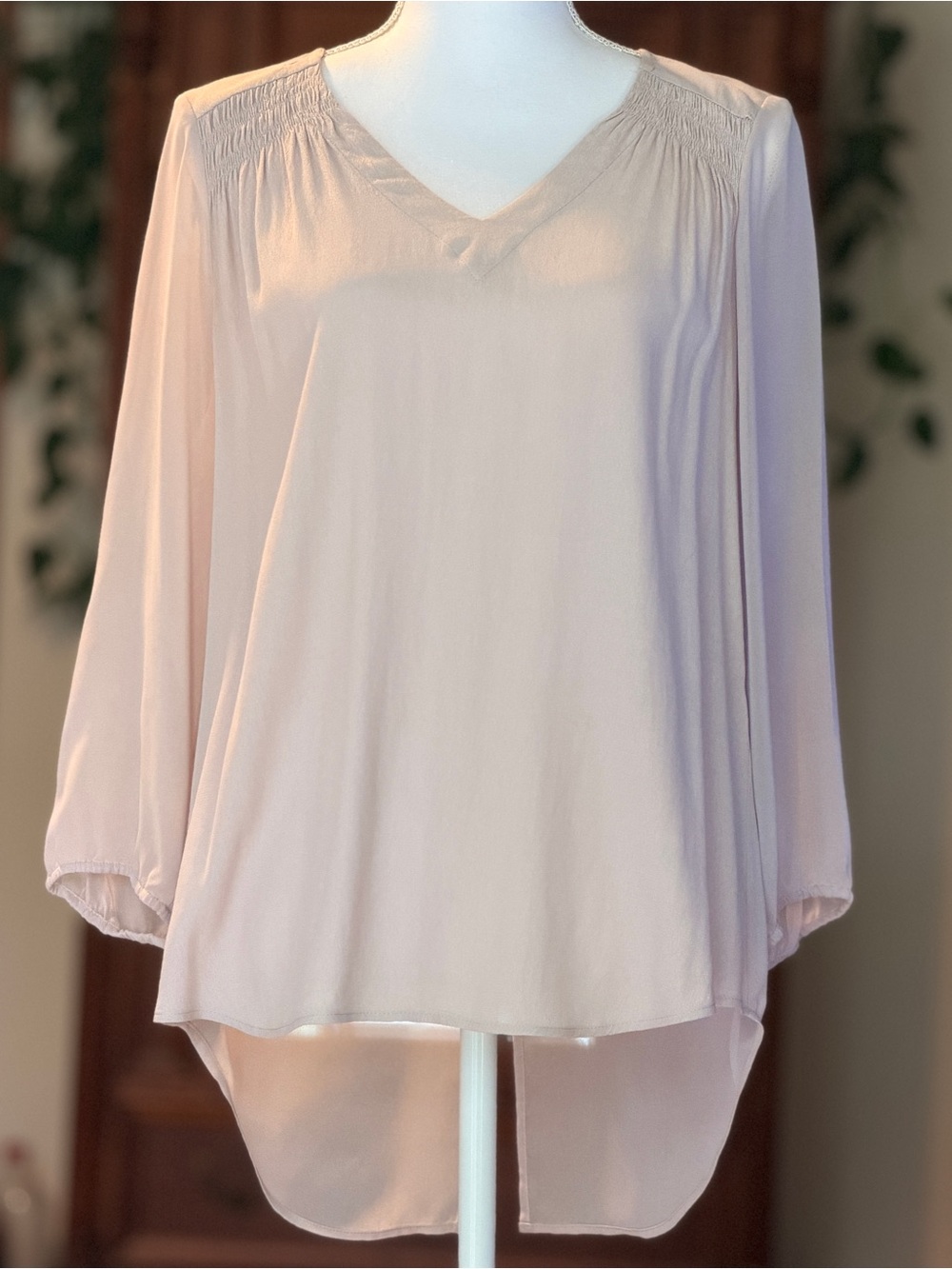 Soft pink Daniel rainn blouse